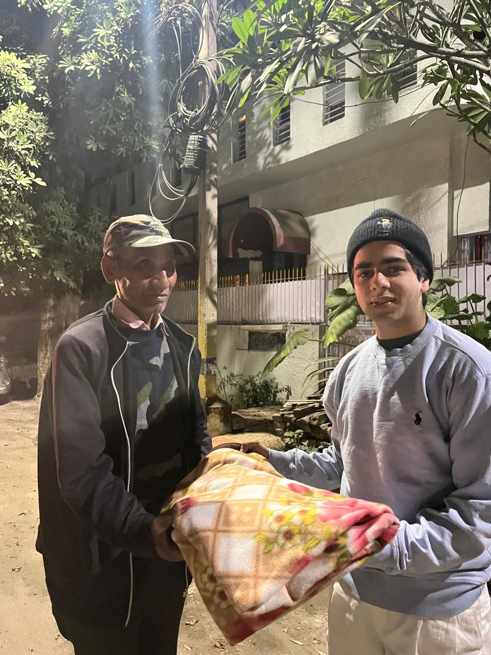 Warmth and protection kits distribution